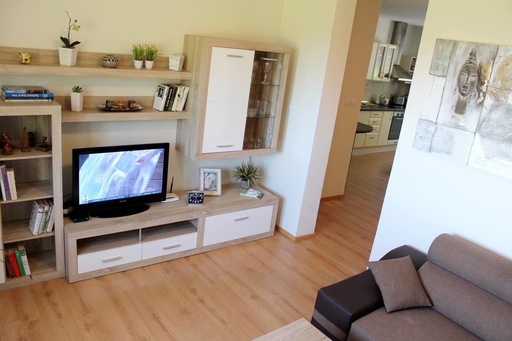 Pine Wood Apartment Vyšné Ružbachy Exterior foto