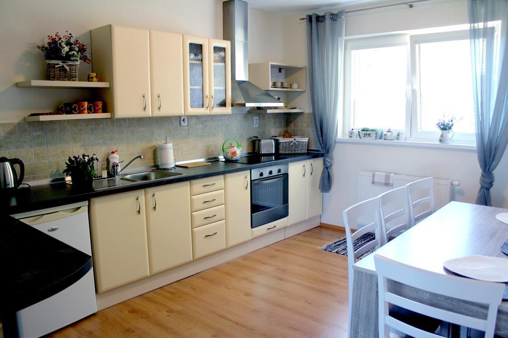 Pine Wood Apartment Vyšné Ružbachy Exterior foto
